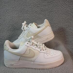 Nike Air Force 1 Low Womens Sz 9 White Beige Leather